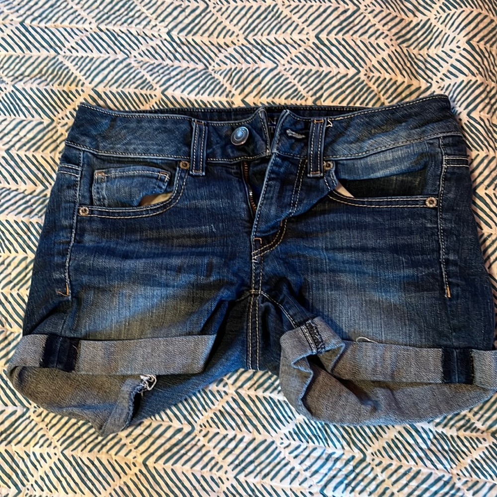 American eagle size 2 shorts